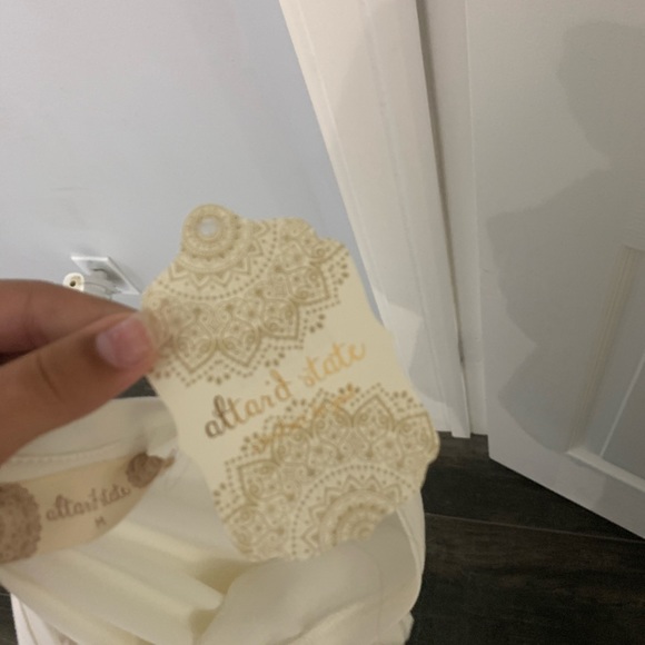 Altar’d State Shirt - Picture 3 of 4